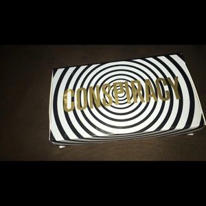 Jeffree Star Conspiracy Palette